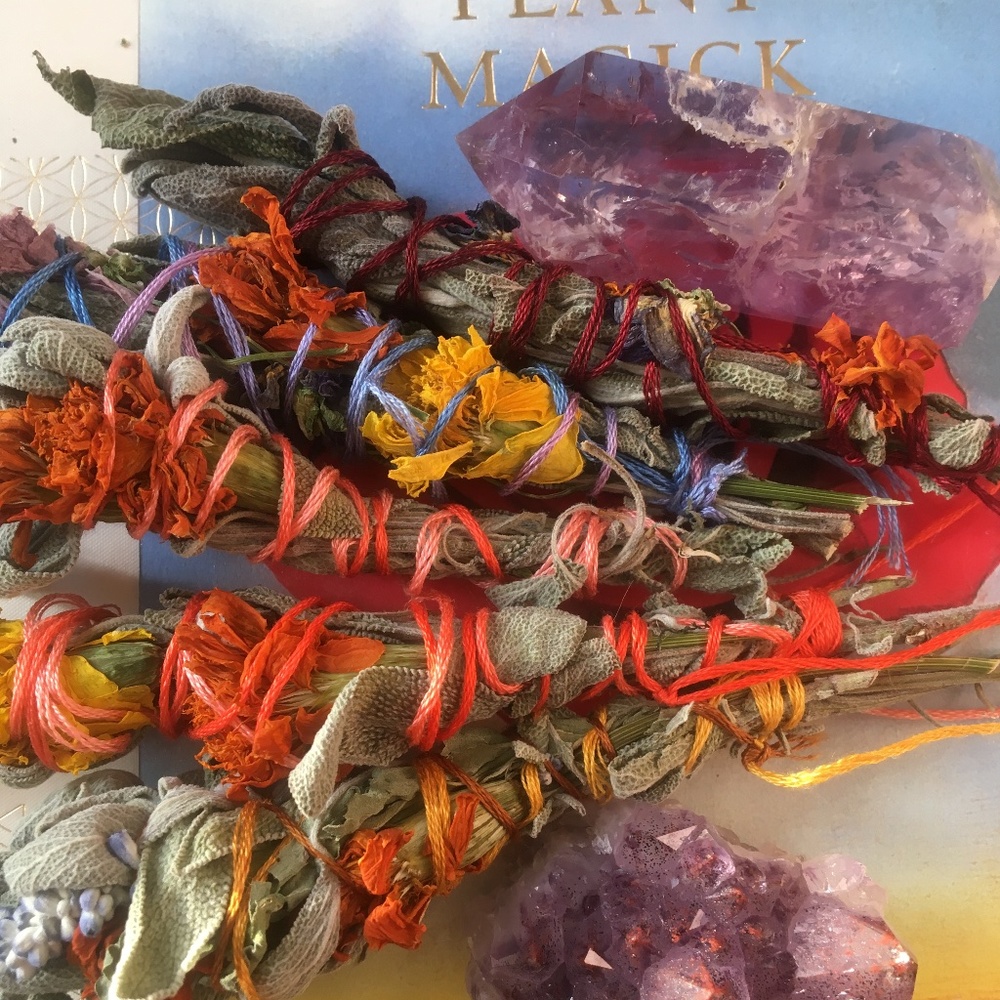Mabon themed herb smudge bundles with fresh sage, marigolds handmade - Picture 2 of 2